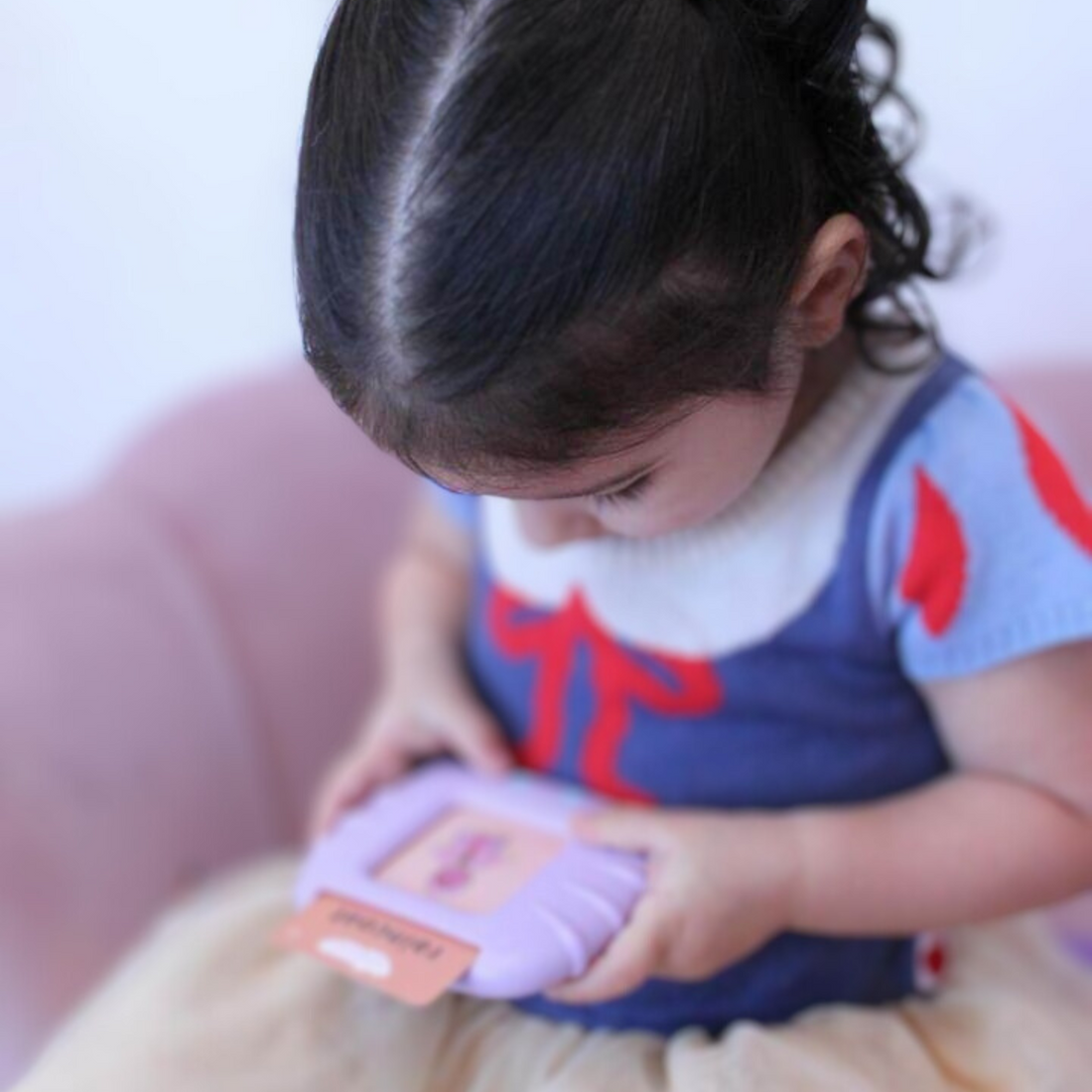 Wyznanie mamy: od bólu do ulgi – jak Hania zaczęła mówić dzięki KinderSpeech™ w Polsce