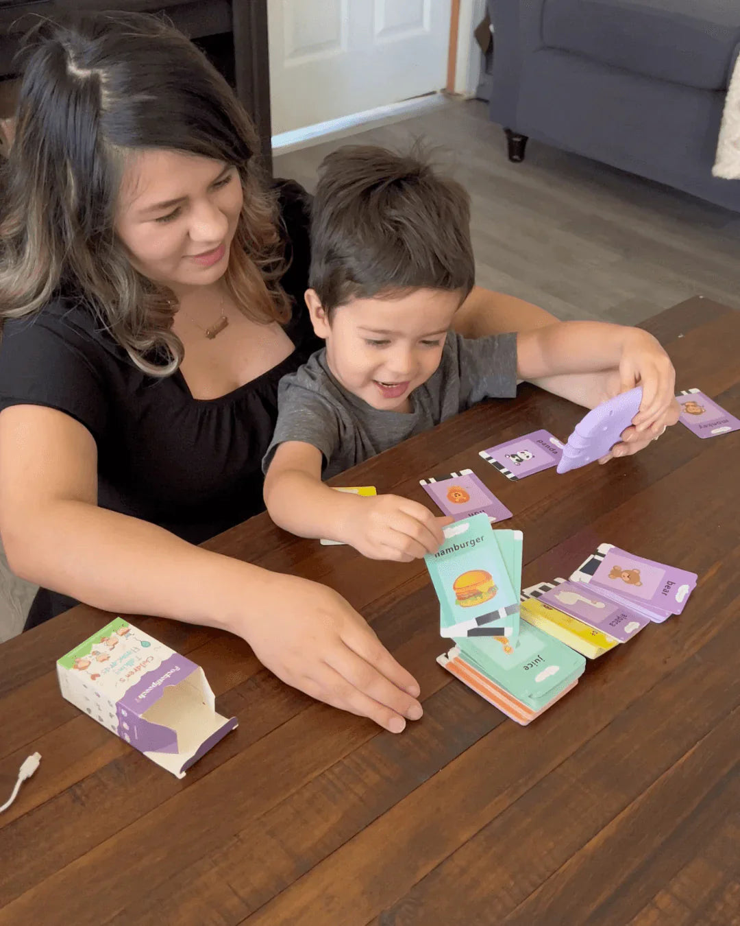 Historia mamy: jak KinderSpeech™ pomógł mojemu autystycznemu synkowi przemówić