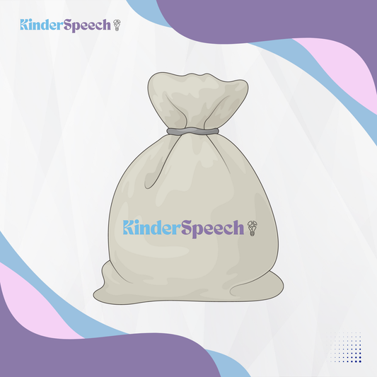 Workowy worek z napisem KinderSpeech na jasnym tle, materiał na karty logopedyczne dla dzieci.